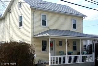 105 Baltimore St, Taneytown MD  21787-2109 exterior