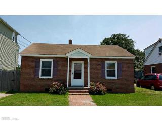 9566 19th Bay St, Norfolk VA  23518-6228 exterior