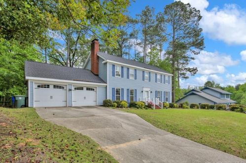1604 Hennessy Pl, Fayetteville, NC 28303-3821