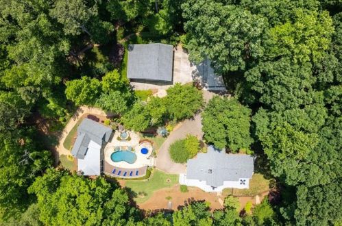 1005 Bailey Rd, Holly Springs, GA 30188-2105