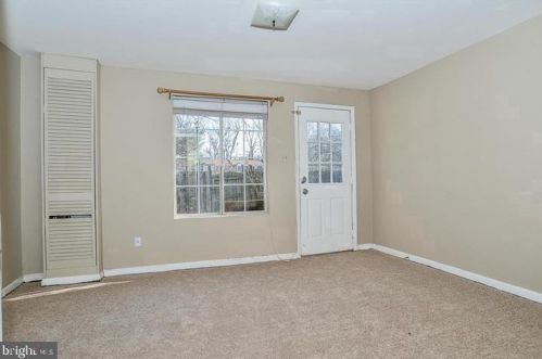 8441 Lazy Creek Ct, Springfield VA  22153-3843 exterior