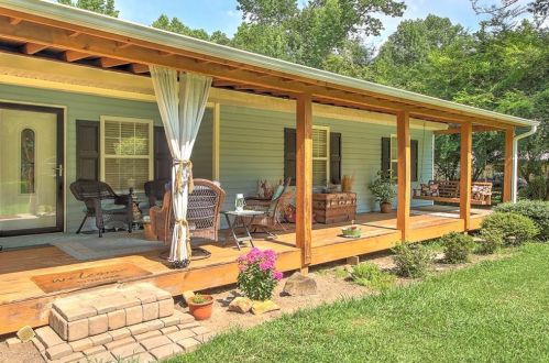 60 Watson Dr, Villa Rica, GA 30180-3470