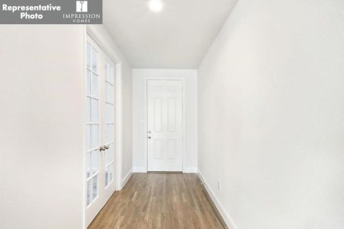 2409 Trickling Crk Dr, Garland TX 75041-2193 exterior