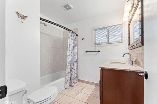 3146 Tyler Ave, Anaheim CA  92801-6038 exterior