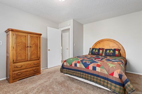 16861 Brown Pl, Denver CO  80013-1924 exterior