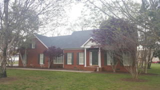 818 Oak Lawn Dr, Jasper, TN 37347-2936
