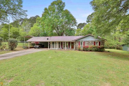 150 Hazel Way, Lagrange, GA 30241-1518
