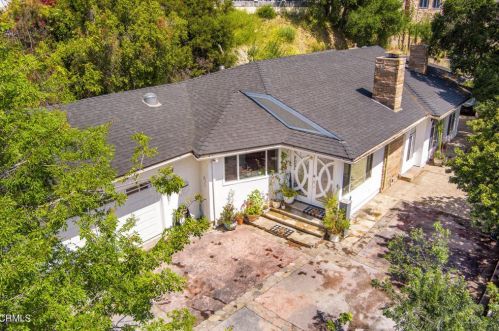 1753 Alamo Dr, Glendale, CA 91207-1201