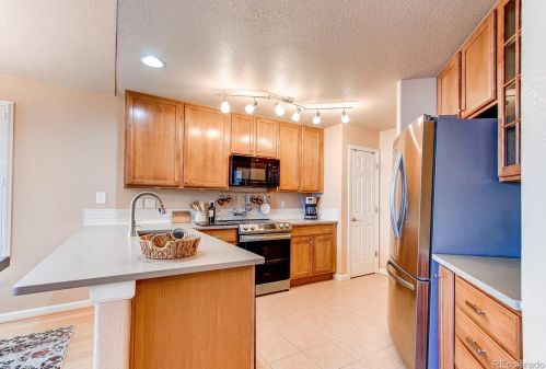 7588 Quatar Way, Aurora CO  80016-7119 exterior