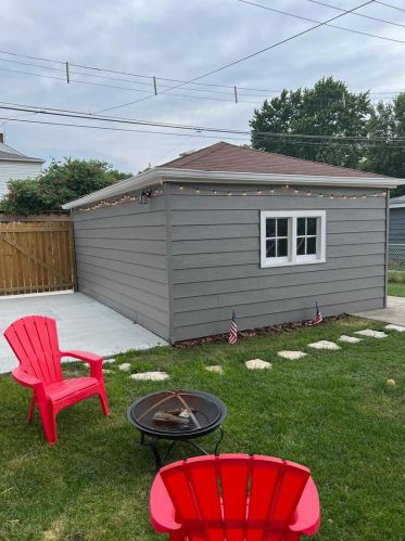 3426 East Ave, Forest View IL  60402-3745 exterior