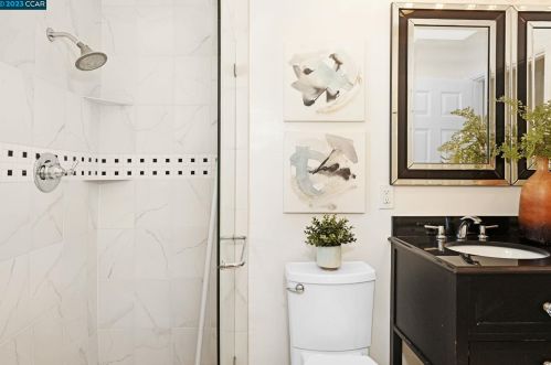 4375 Dorset Ct, Concord CA  94521-4220 exterior