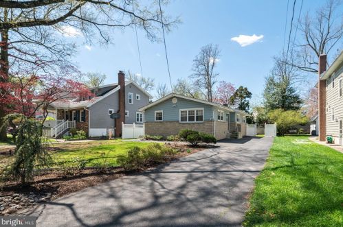 710 Grove St, Tavistock, NJ 08033-1050