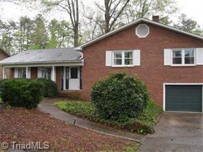 7020 Kenbridge Dr, Clemmons, NC 27012-9290