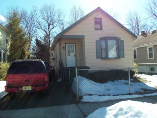 2115 Allen St, Rahway, NJ 07065-4441