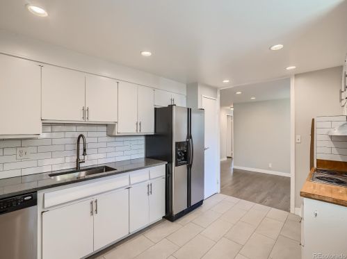 2759 Washington St, Englewood CO  80113-1675 exterior