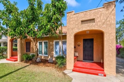 3341 Chestnut St, Riverside CA  92501-2731 exterior