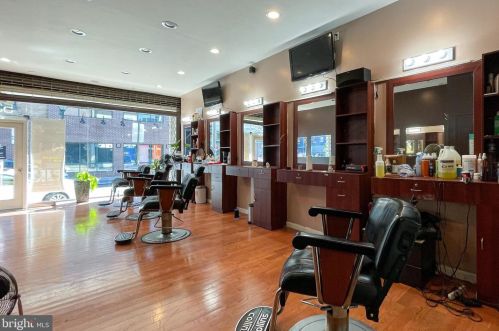 532 4 St, Philadelphia PA 19148-1303 exterior