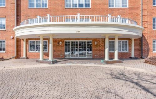 124 Day St, Hanover Park, IL 60108-2943
