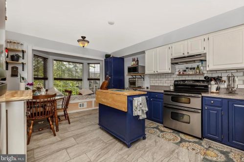 5509 Quail Ct, Clifton, VA 20124-0903