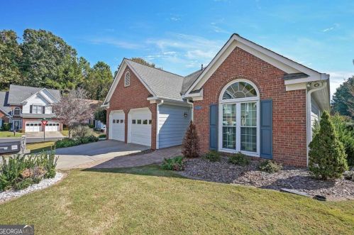 2104 Drogheda Ln, Marietta, GA 30066-6595