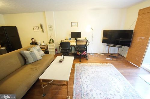 4703 Thistle Hill Dr, Aberdeen MD  21001-2651 exterior
