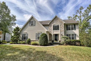 1420 Eden Rd, Lancaster, PA 17601-5064
