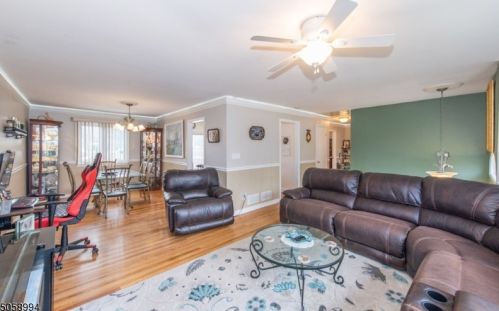 10 Lake Shore Dr, Dover NJ  07803-2936 exterior