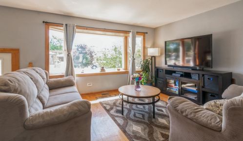 7844 Madison Ave, Hammond, IN 46321-1233