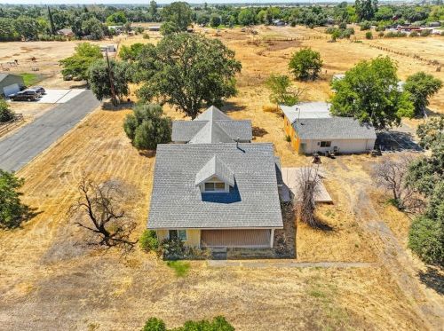 5741 2nd St, Rio Linda, CA 95673-4803