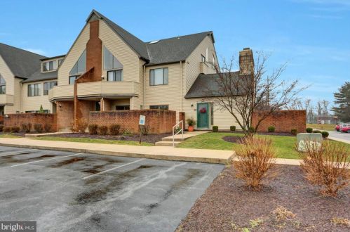 116 Cherrington Dr, Harrisburg, PA 17110-9485