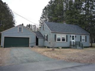13 Grandview Dr, Lancaster, NH 03584-3143