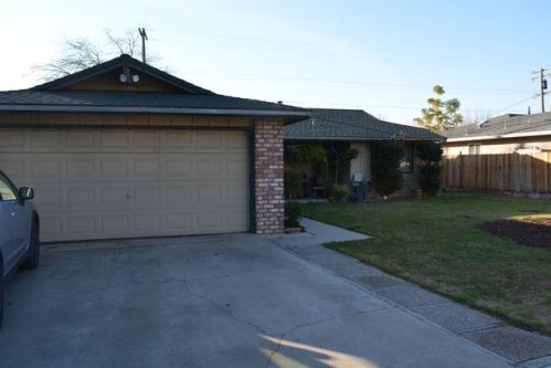509 Emerald Ave, Modesto, CA 95351-1850