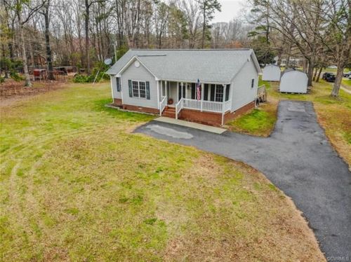 11211 Quaker Rd, Dinwiddie, VA 23841-3031
