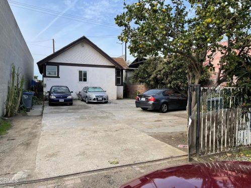 169 Harrison Ave, Oxnard, CA 93030-5446