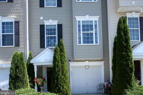 4144 Turkey Creek Ct, York, PA 17315-4269