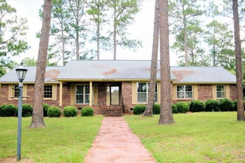 1313 Oriole St, Cordele, GA 31015-2024