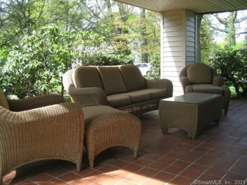 8 Rockridge Dr, Norwalk CT  06854-2113 exterior