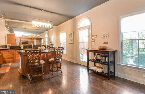 12 Governors Ln, Princeton NJ  08540-3667 exterior