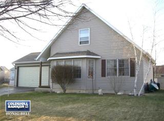 711 Cottonwood Cir, Genoa, IL 60135-7508