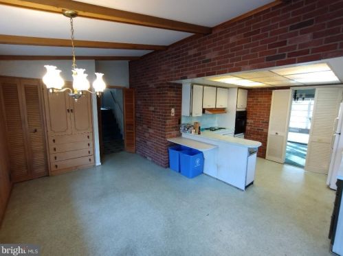 11706 Stonington Pl, Silver Spring MD 20902-1638 exterior