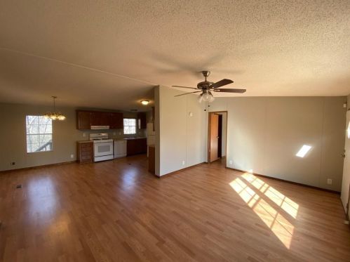 133 Maple Ridge Lake Dr, Dawsonville, GA 30534-7617