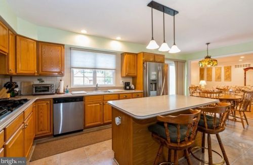 259 Mount Laurel Rd, Mount Laurel NJ  08054-9557 exterior