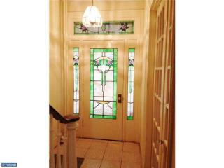 351 5th St, Reading, PA 19601-3001