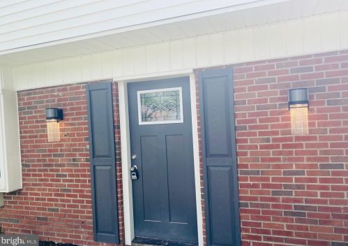 3 Newhall Ct, Willingboro, NJ 08046-1943