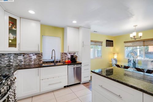 748 Oriole Ave, Livermore, CA 94551-4228
