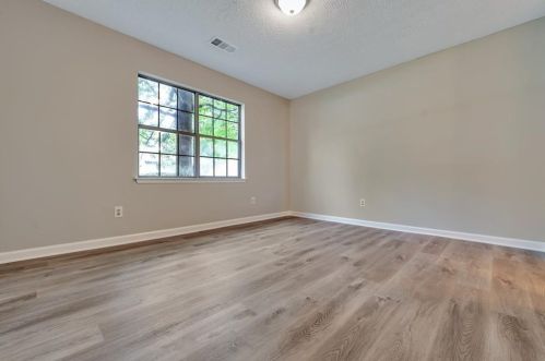 109 Clifford Ct, Stockbridge GA  30281-3007 exterior