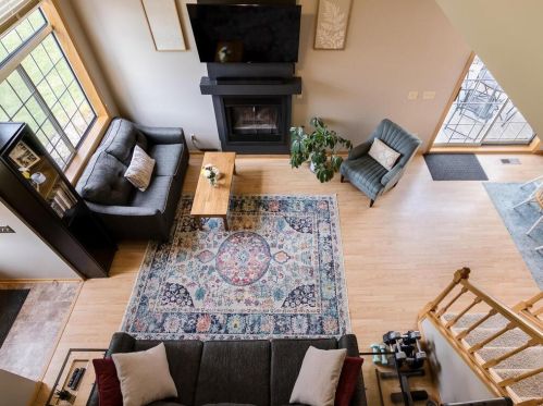 12793 Edgewater Path, Saint Paul MN  55124-8695 exterior