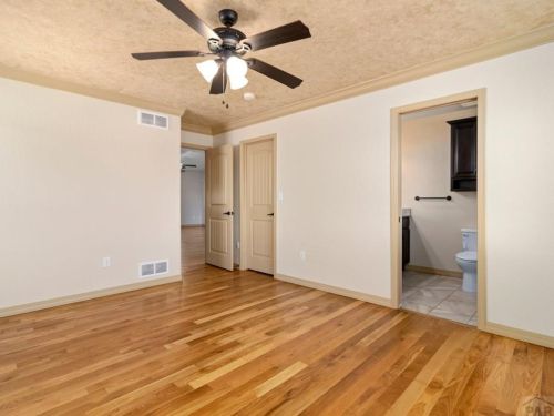 2211 Crestwood Ln, Pueblo CO  81008-2851 exterior