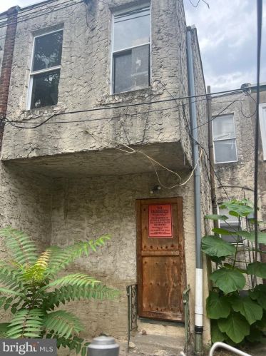 1815 Judson St, Philadelphia, PA 19121-2036