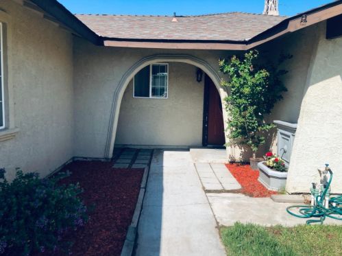 733 Alway Dr, Modesto, CA 95351-4339